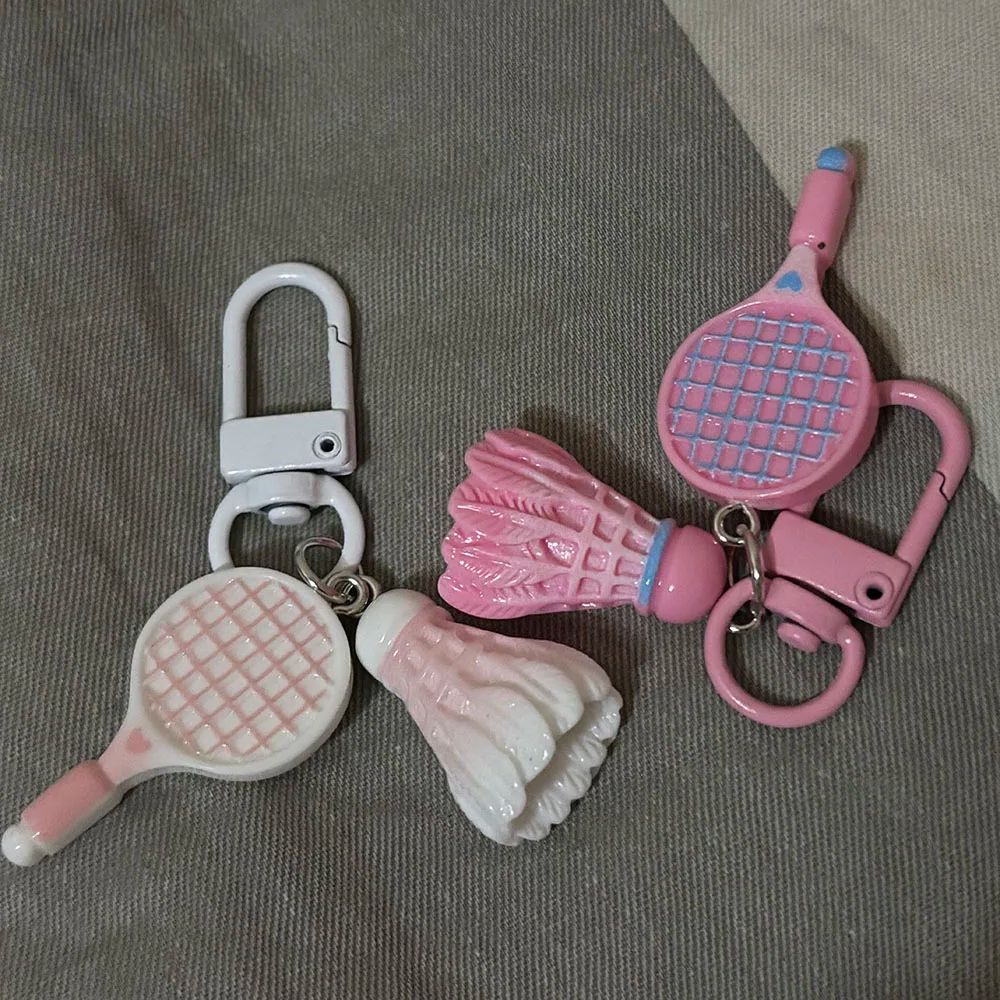 Badminton Event - سلسلة مفاتيح على شكل مضرب بادمنتون
