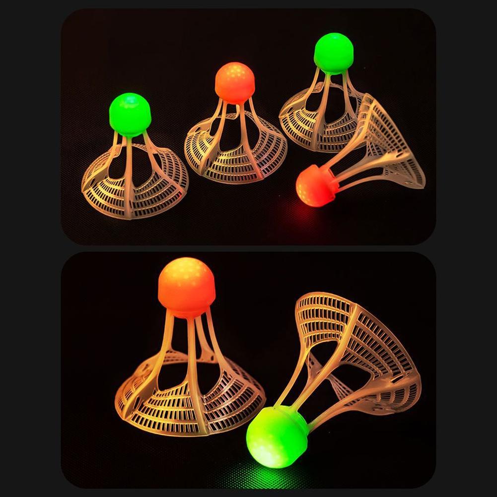 كرات تنس الريشة المضيئة LED تت - مراجعة Badminton Materi وسعره