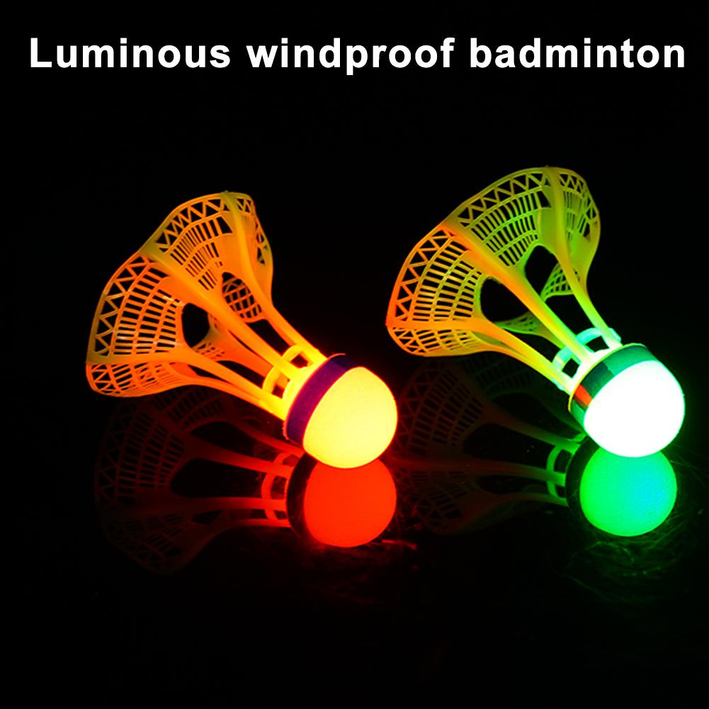 كرات تنس الريشة المضيئة LED تت - مراجعة Badminton Materi وسعره
