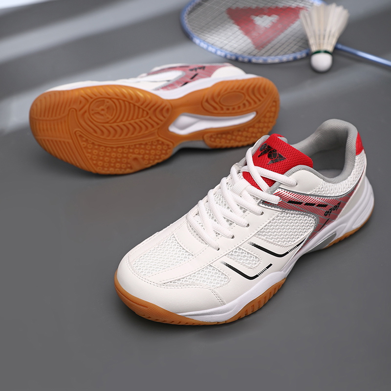 أحذية تنس الريشة الجديدة للرجا - مراجعة Badminton Center وسعره