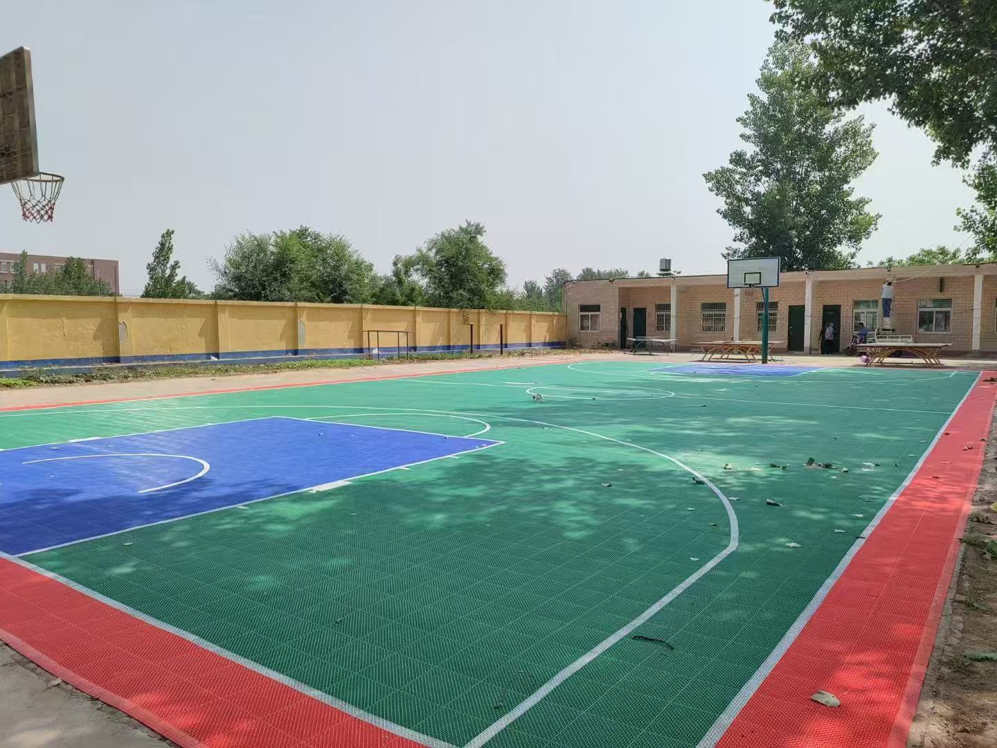 بلاط أرضيات رياضية متعدد الأغر - مراجعة Badminton Materi وسعره